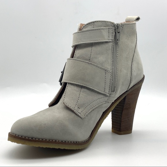 Steve Madden Verina Ice Leather Heeled Ankle Boots - Picture 4 of 16